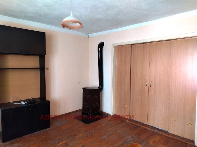 Продава КЪЩА, с. Ветрен, област Стара Загора, снимка 4 - Къщи - 56282267