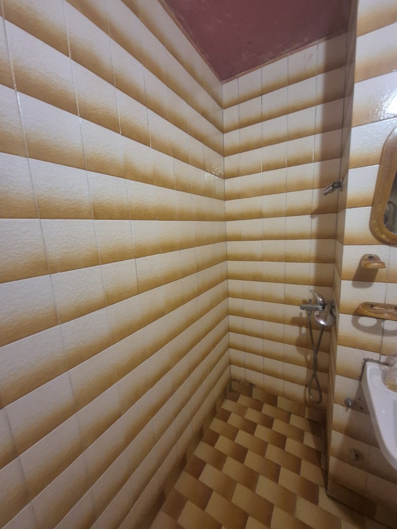 Продава  2-стаен град Плевен , Дружба 4 , 63 кв.м | 77563907 - изображение [8]