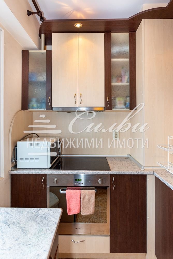 Продава 4-СТАЕН, гр. Шумен, Добруджански, снимка 7 - Апартаменти - 53704329