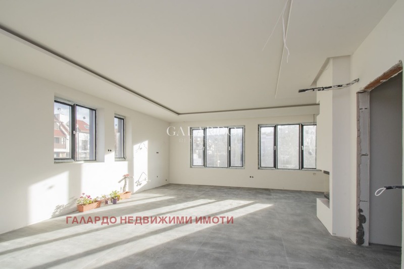 In vendita  Casa Sofia , Pancharevo , 209 mq | 24548293 - Immagine [5]