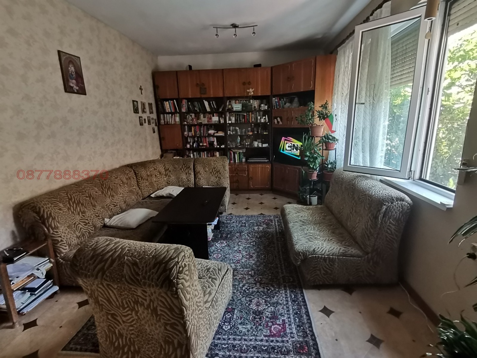 Продава ЕТАЖ ОТ КЪЩА, гр. Хасково, Република, снимка 3 - Етаж от къща - 55911405