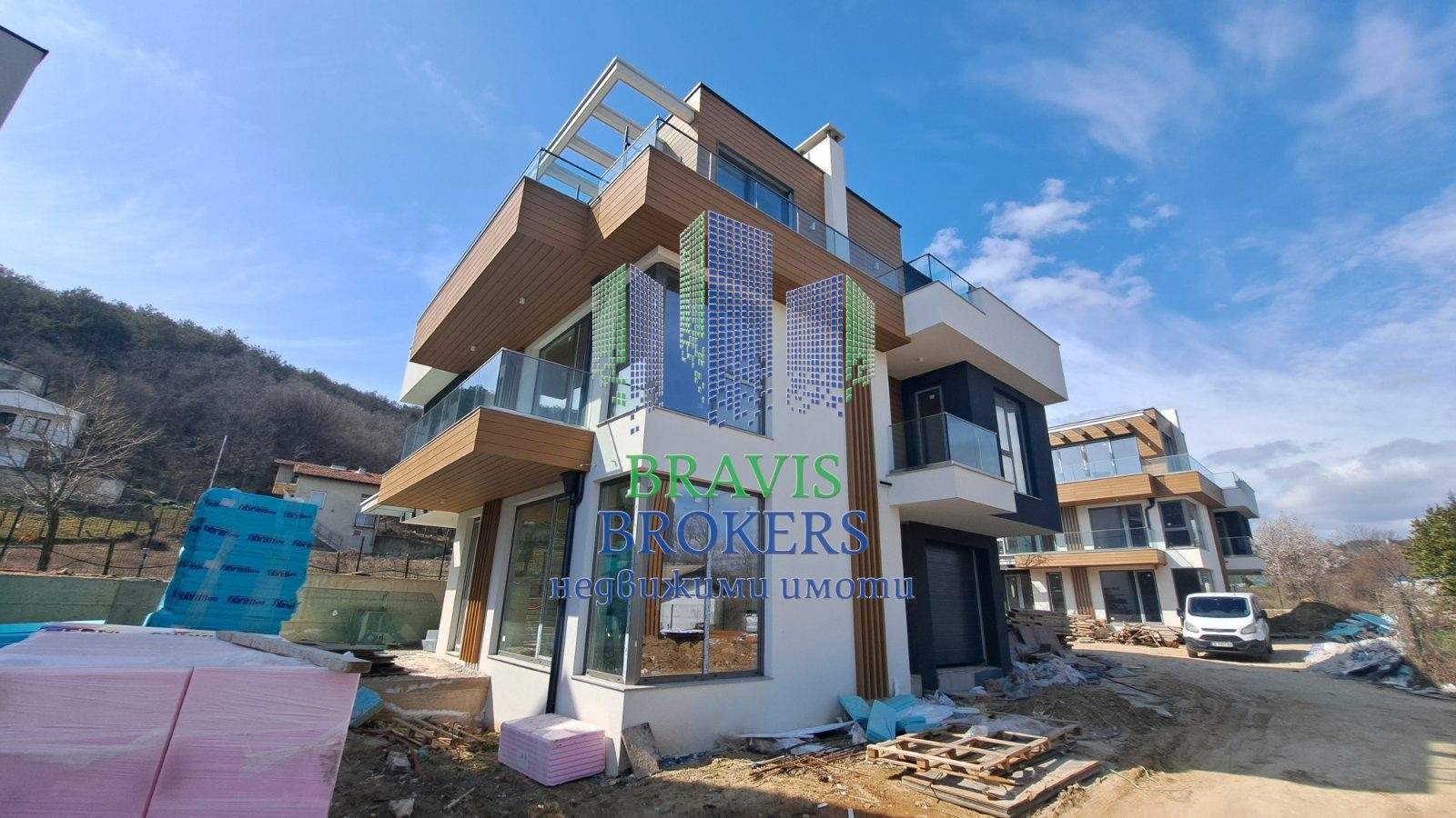 Продава КЪЩА, гр. Варна, м-т Горна Трака, снимка 3 - Къщи - 53893557