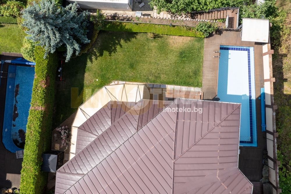 Продава КЪЩА, гр. Варна, м-т Зеленика, снимка 2 - Къщи - 53992679