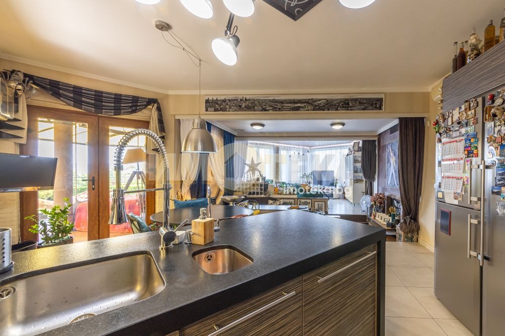 Продава КЪЩА, гр. Варна, м-т Зеленика, снимка 7 - Къщи - 53992679