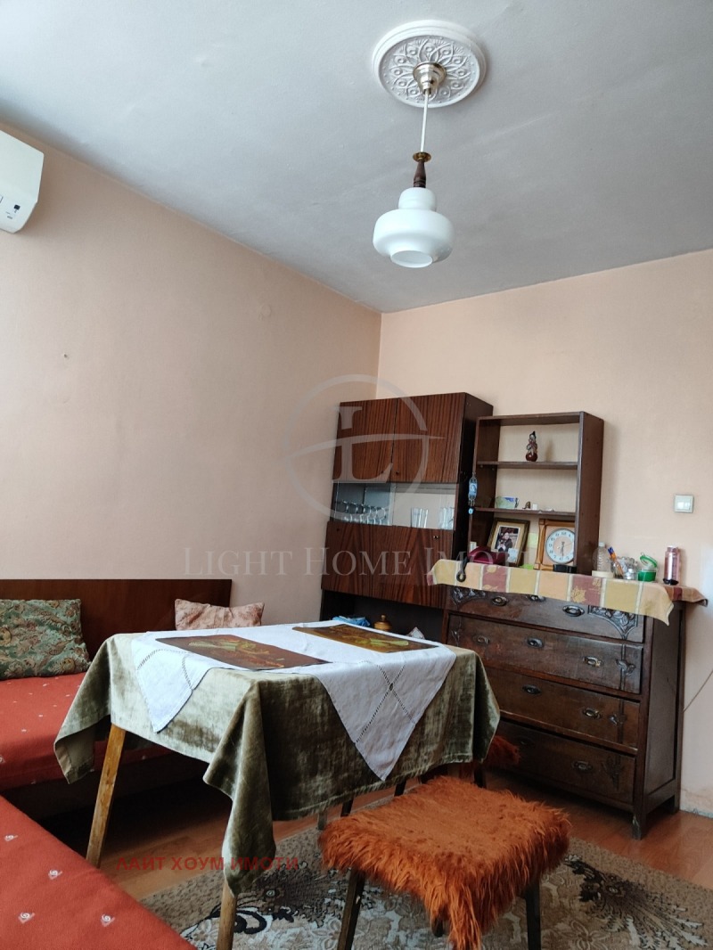 Продава  3-стаен град Пловдив , Христо Смирненски , 84 кв.м | 17871127 - изображение [5]