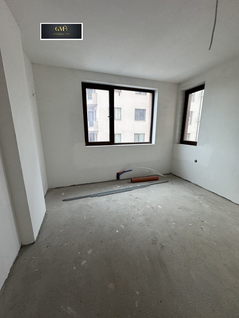 Продава  3-стаен град Плевен , Широк център , 99 кв.м | 97961030 - изображение [3]