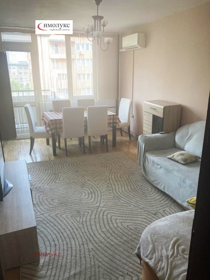 Продава 3-СТАЕН, гр. София, Оборище, снимка 3 - Апартаменти - 52659841