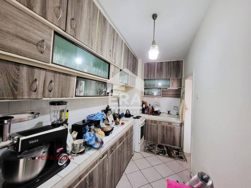 Продава 4-СТАЕН, гр. Плевен, Широк център, снимка 3 - Апартаменти - 54188618