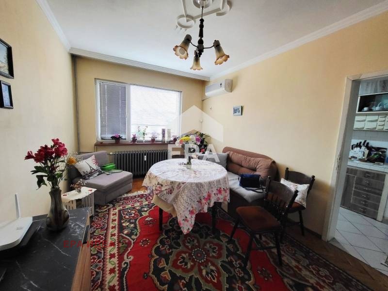 Продава 4-СТАЕН, гр. Плевен, Широк център, снимка 4 - Апартаменти - 54188618