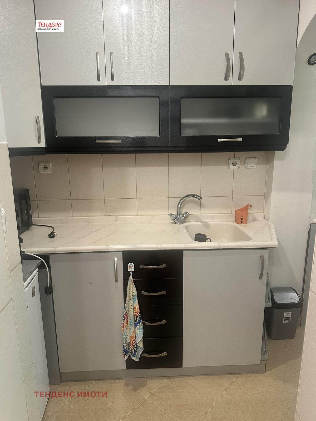 Продава 2-СТАЕН, гр. Кърджали, Център, снимка 2 - Апартаменти - 54822859
