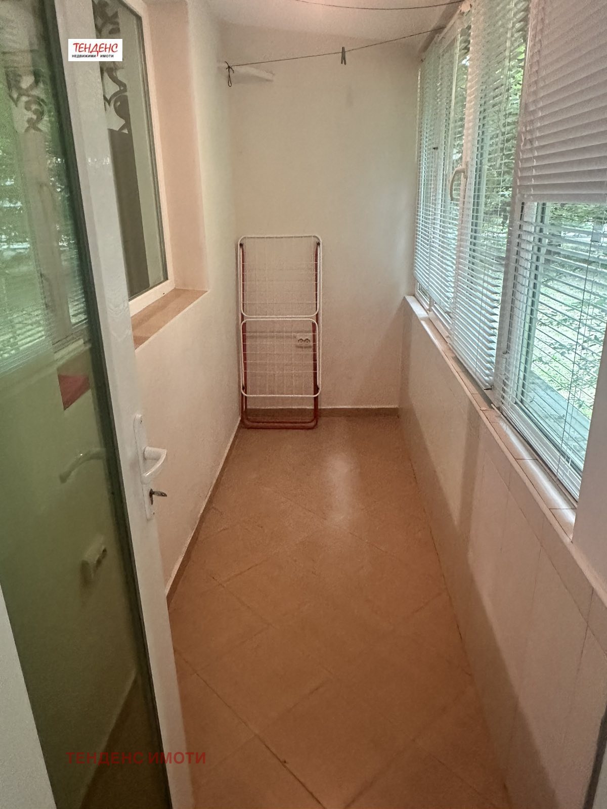 Продава 2-СТАЕН, гр. Кърджали, Център, снимка 11 - Апартаменти - 54822859