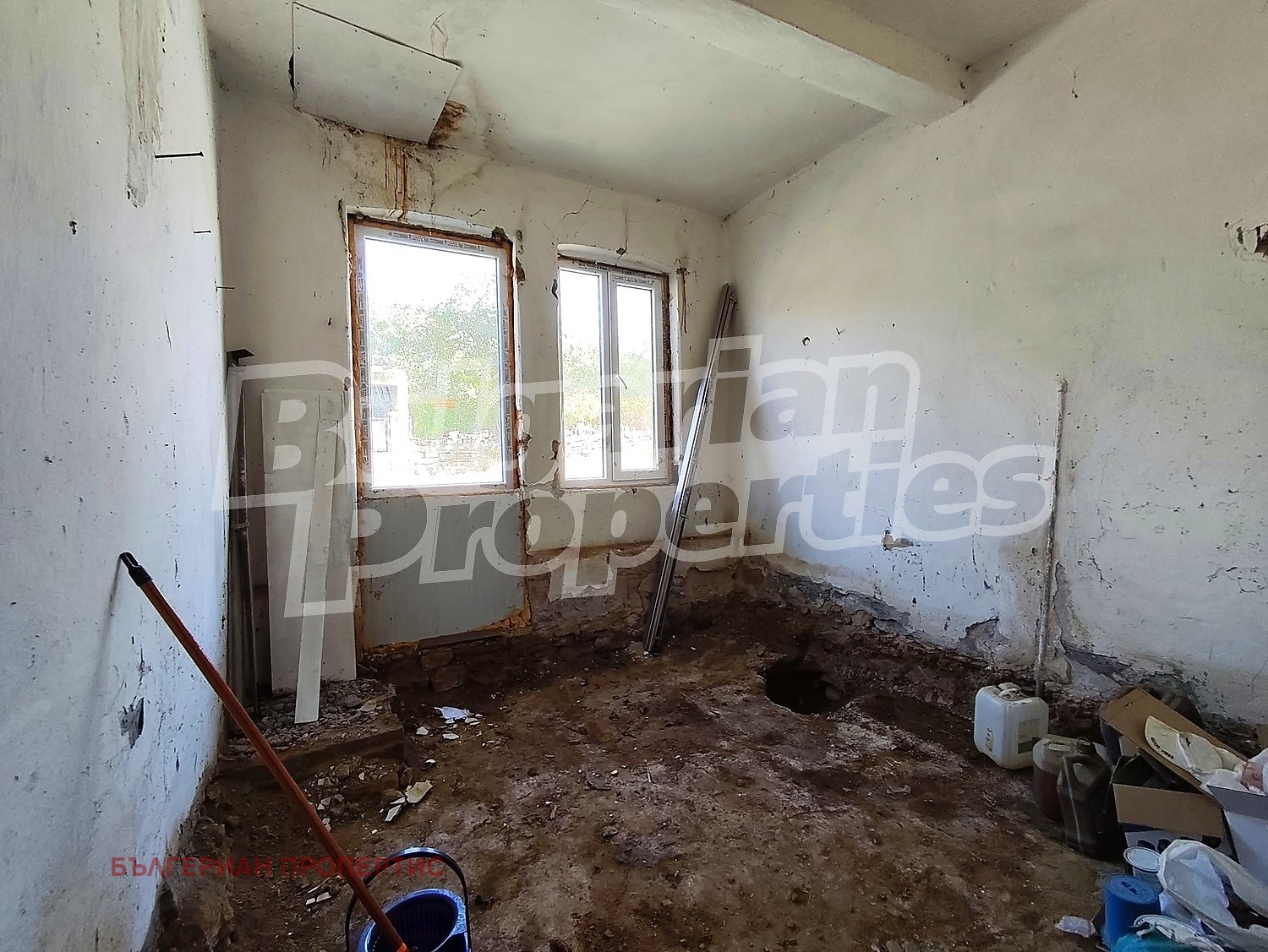 Продава КЪЩА, с. Соколово, област Ловеч, снимка 13 - Къщи - 56161999