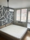 Продава 3-СТАЕН, гр. София, Оборище, снимка 2