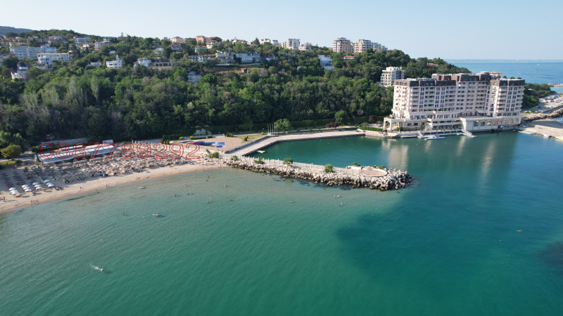 Продава 3-СТАЕН, гр. Варна, к.к. Св.Св. Константин и Елена, снимка 3 - Апартаменти - 52646415