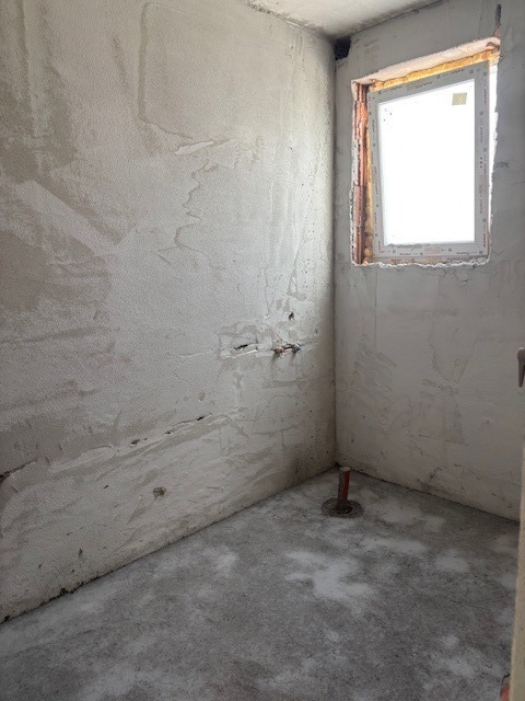 Te koop  3+ slaapkamer Plovdiv , Ostromila , 369 m² | 48981351 - afbeelding [10]
