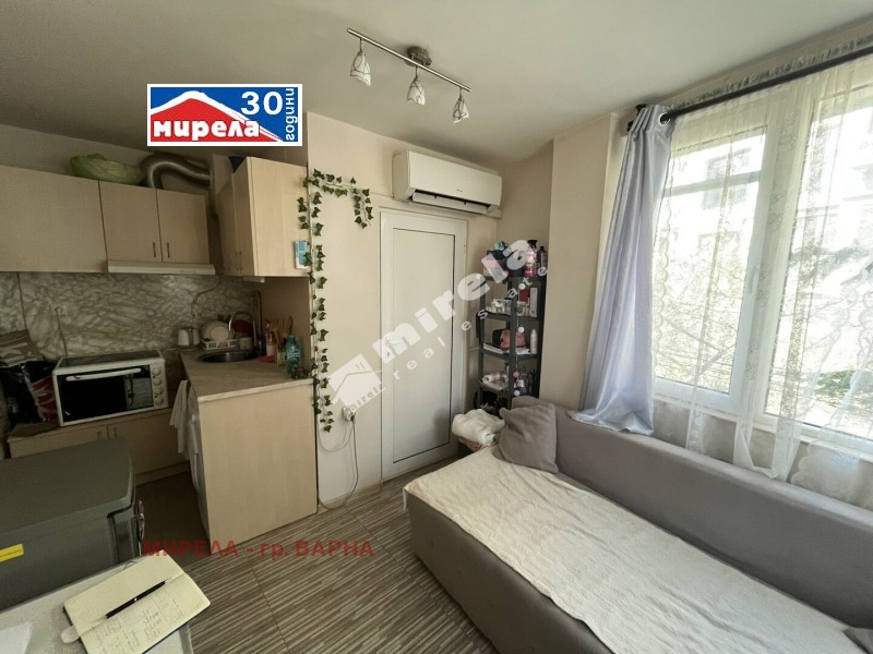 Продава  1-стаен град Варна , Гръцка махала , 21 кв.м | 63927700 - изображение [2]