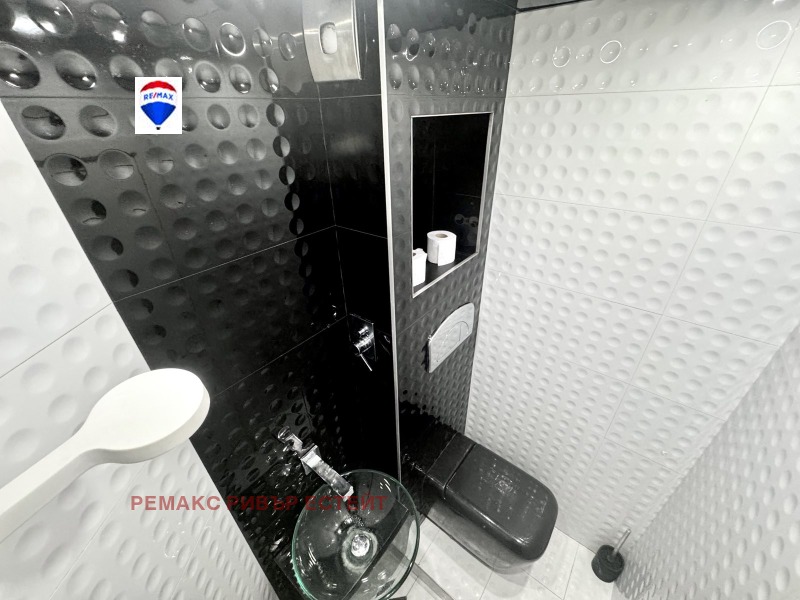 Продава 2-СТАЕН, гр. Русе, Център, снимка 10 - Апартаменти - 52874505