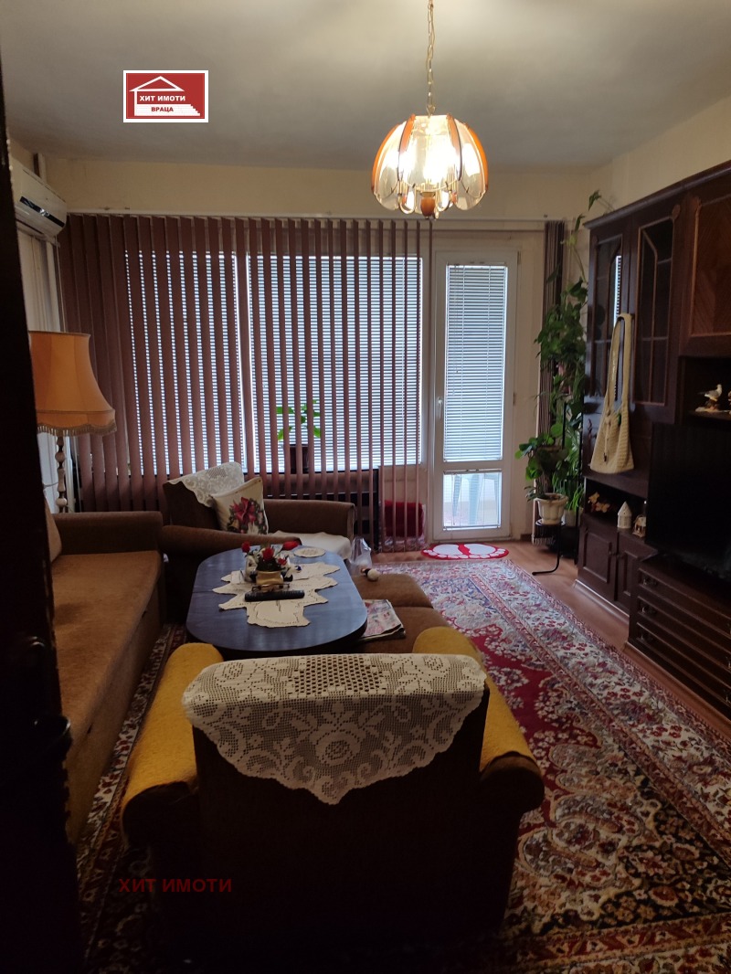 Na prodej  2 ložnice Vraca , Kvartal 72 , 81 m2 | 76358837 - obraz [11]
