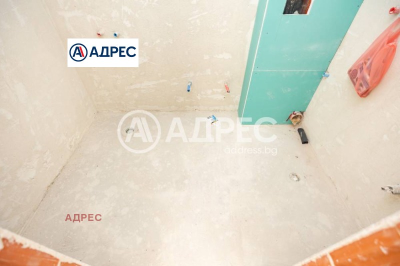 In vendita  2 camere da letto Varna , Kajsieva gradina , 115 mq | 20605631 - Immagine [16]