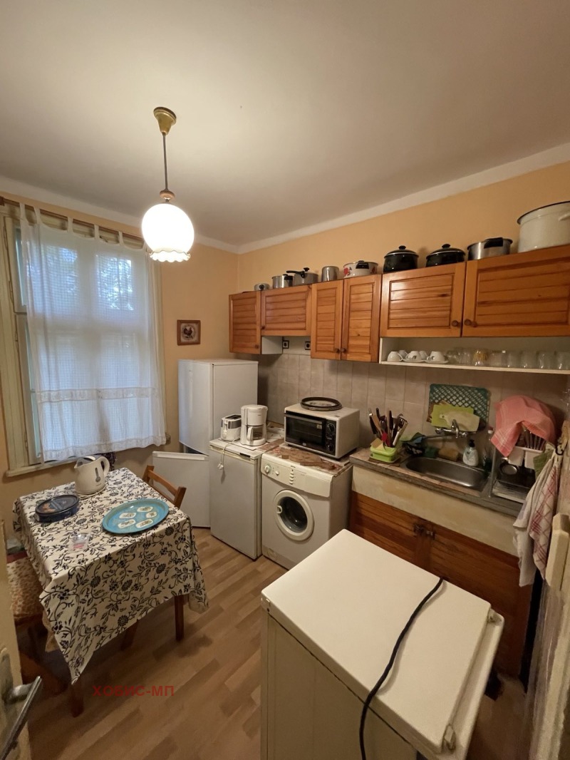 Продава  Етаж от къща град Пловдив , Център , 159 кв.м | 45063213