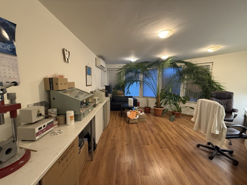 En venta  Comercio Sofia , Ovcha kupel , 52 metros cuadrados | 30495782 - imagen [3]