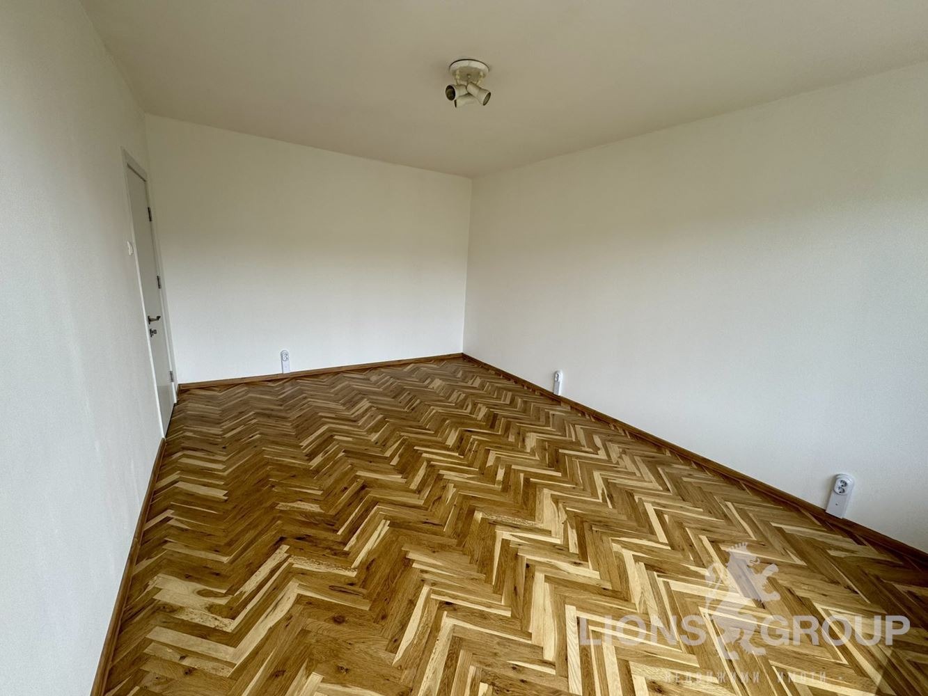 Продава 3-СТАЕН, гр. Варна, Цветен квартал, снимка 3 - Апартаменти - 54589667