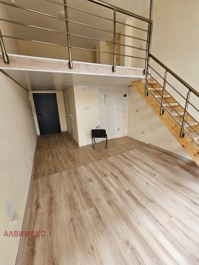 Studie Studentski grad, Sofia 3