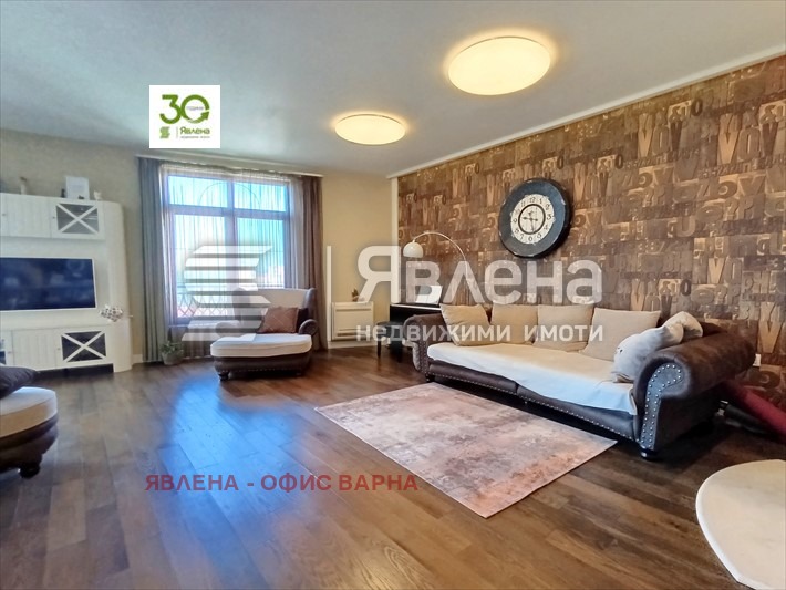 Продава 4-СТАЕН, гр. Варна, Бриз, снимка 4 - Aпартаменти - 48018886