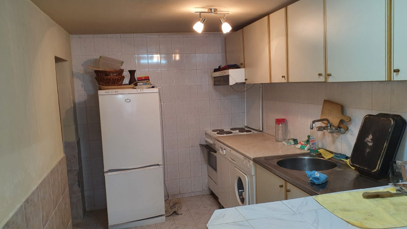 Продава  Къща област Стара Загора , с. Старозагорски бани , 145 кв.м | 38197306 - изображение [4]