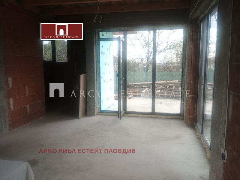 Продава КЪЩА, с. Скутаре, област Пловдив, снимка 1 - Къщи - 49570115