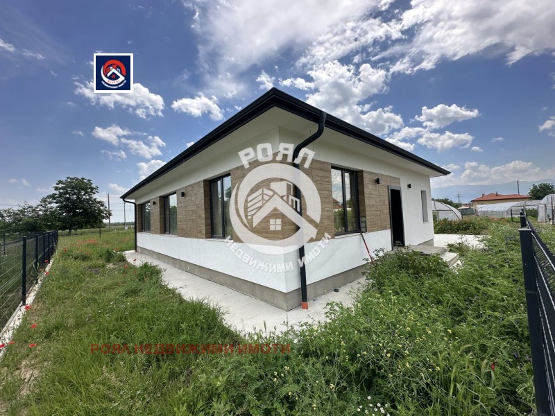Te koop  Huis regio Plovdiv , Stambolijski , 130 m² | 89079238 - afbeelding [3]
