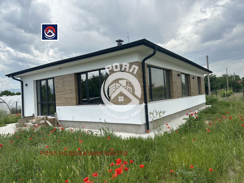 Te koop  Huis regio Plovdiv , Stambolijski , 130 m² | 89079238 - afbeelding [2]