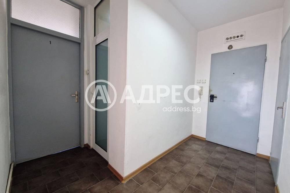 Продава 2-СТАЕН, гр. София, Изток, снимка 3 - Апартаменти - 56726627