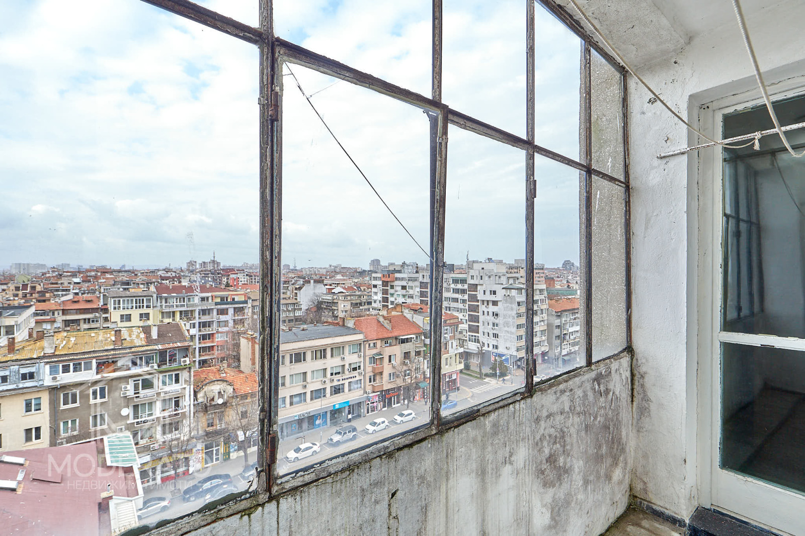 Продава МНОГОСТАЕН, гр. Бургас, Възраждане, снимка 15 - Апартаменти - 54118770