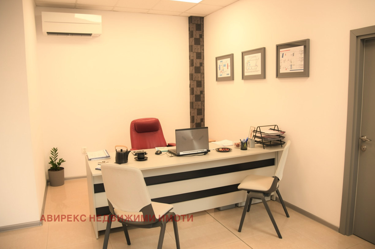 Продава МАГАЗИН, гр. Пловдив, Тракия, снимка 3 - Магазини - 55941169