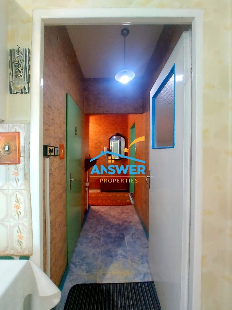 Продава  2-стаен град София , Фондови жилища , 72 кв.м | 12069354 - изображение [11]