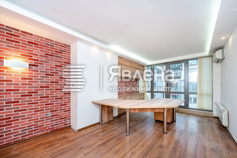 Te koop  Kantoor Sofia , Borovo , 282 m² | 48303251 - afbeelding [4]