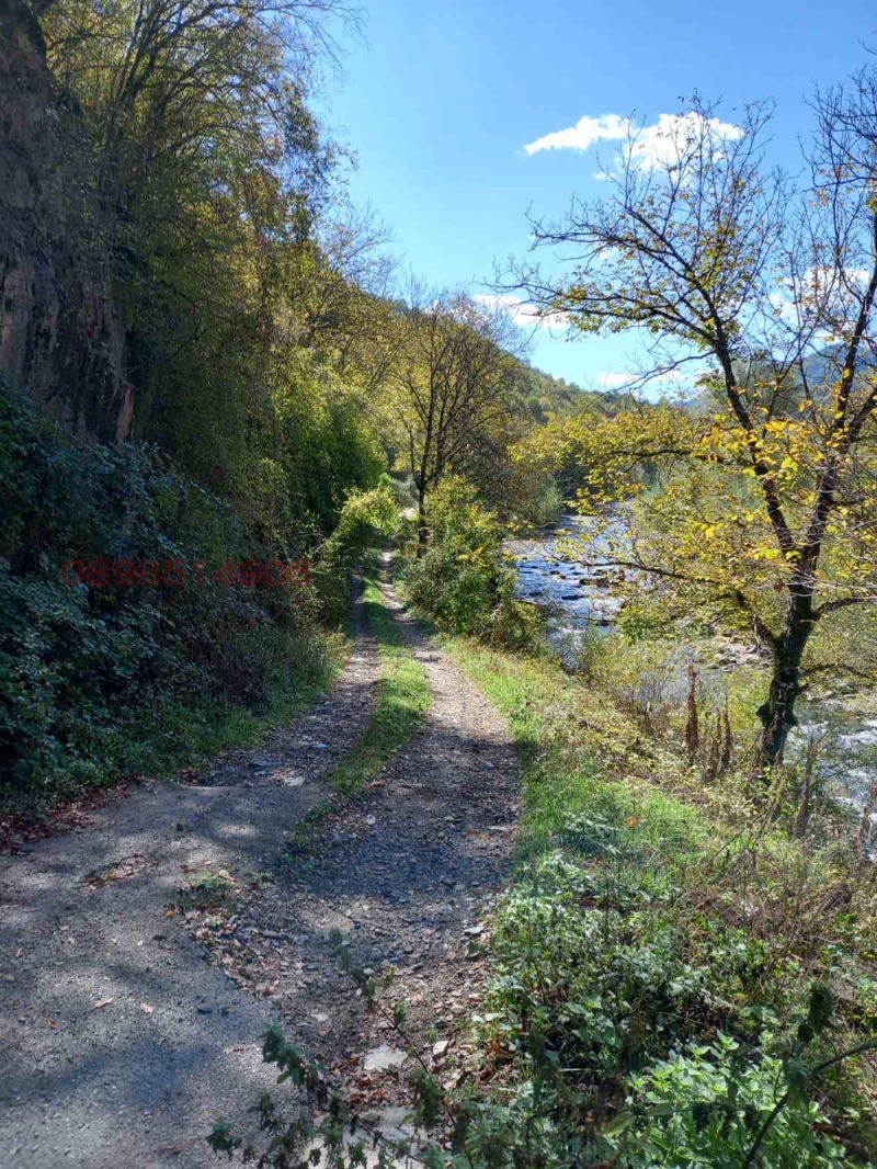 Продава ПАРЦЕЛ, с. Черни Вит, област Ловеч