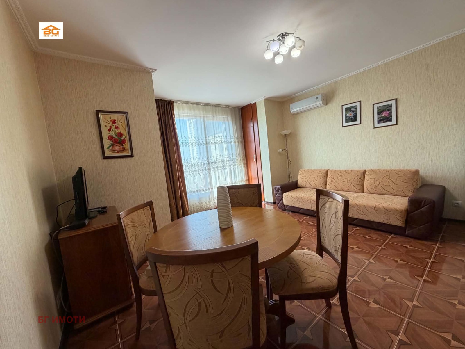 Продава 2-СТАЕН, гр. Варна, Център, снимка 2 - Апартаменти - 56624305