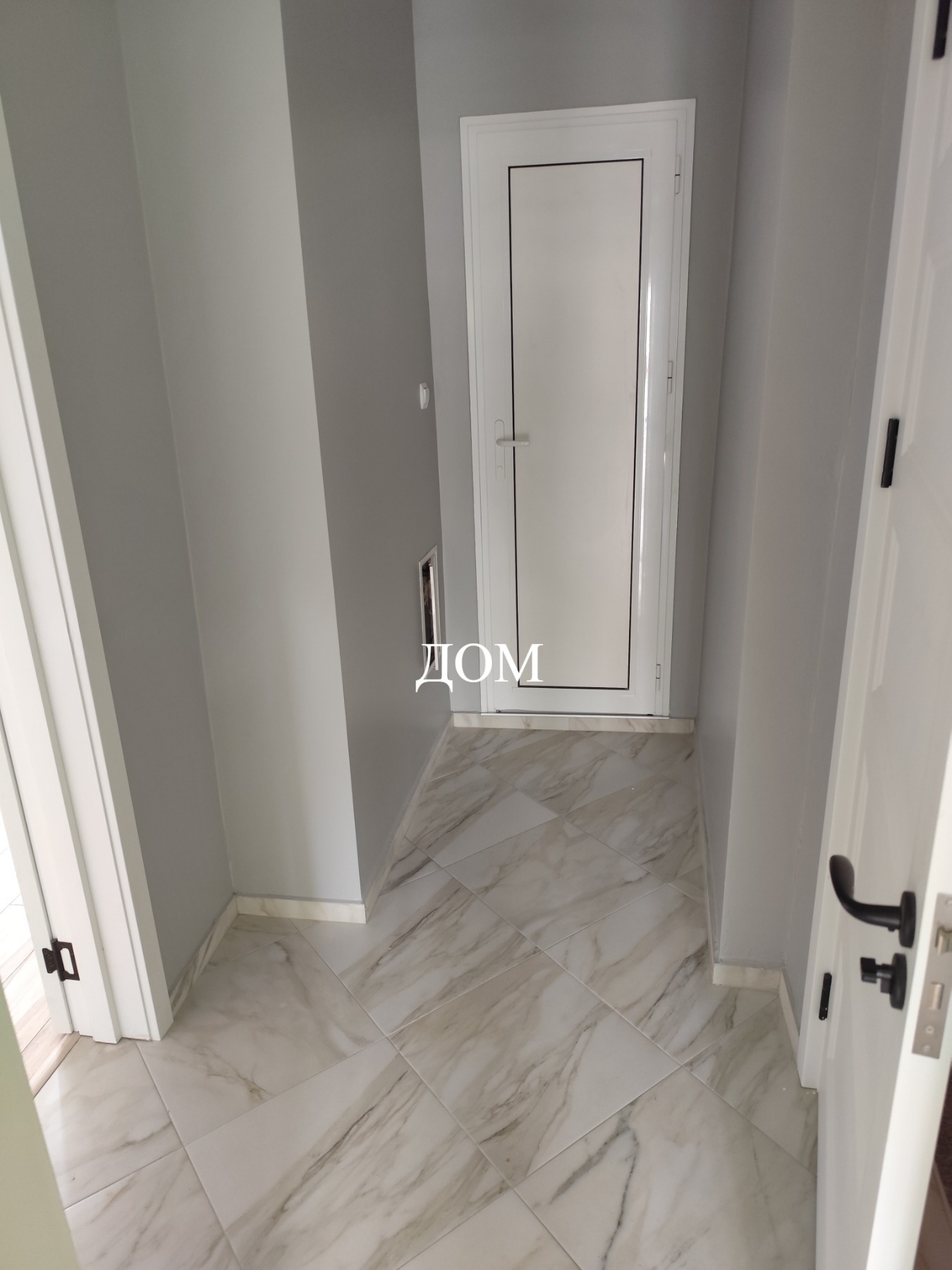 Продава 3-СТАЕН, гр. Шумен, Център, снимка 2 - Апартаменти - 51376879