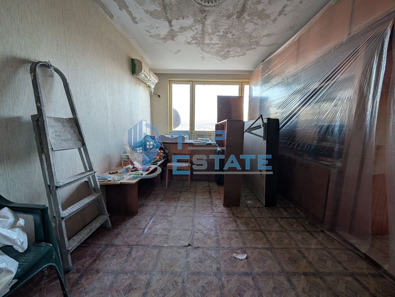 Продава 3-СТАЕН, гр. Стражица, област Велико Търново