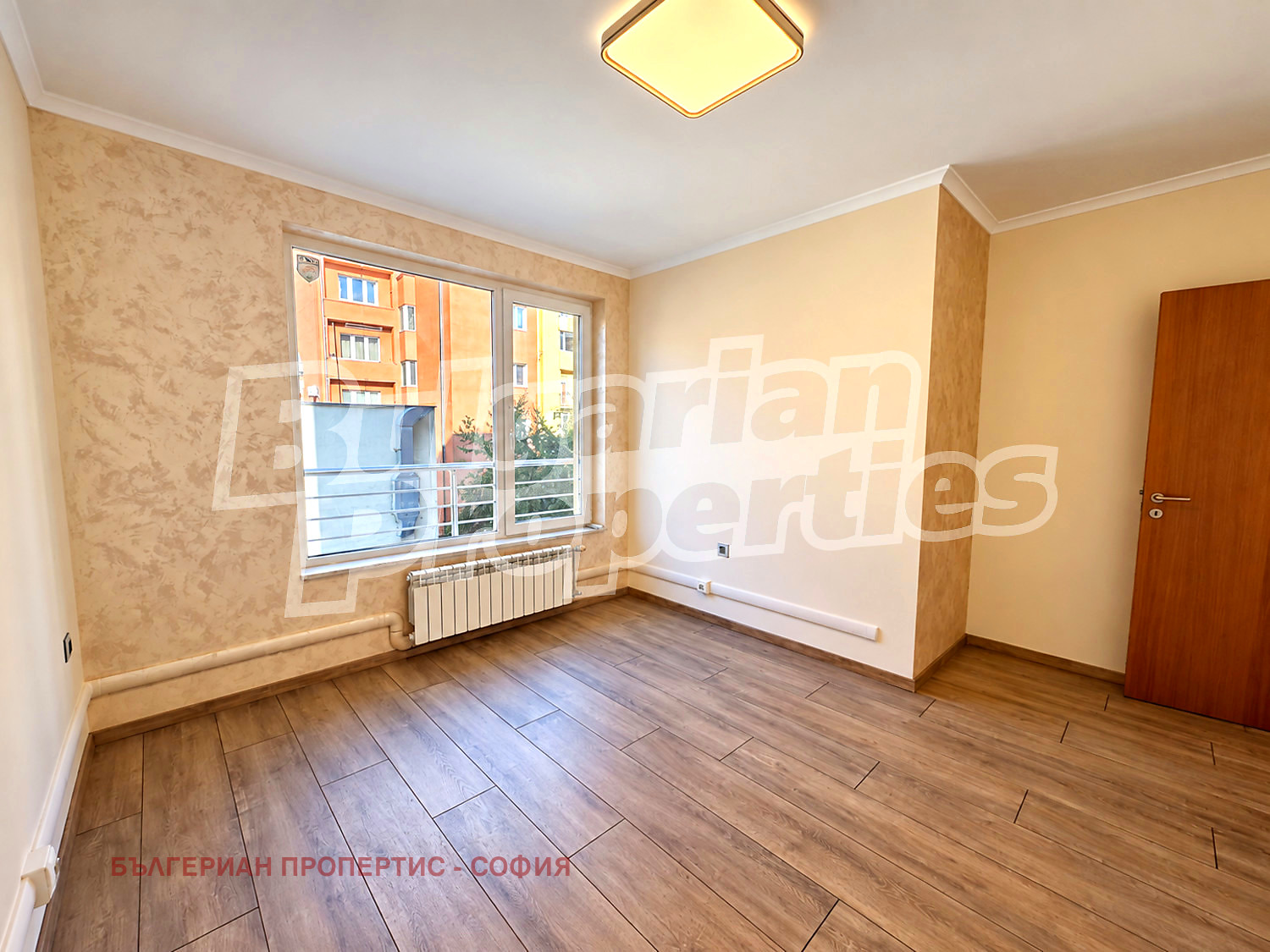 Продава 3-СТАЕН, гр. София, Център, снимка 2 - Апартаменти - 56104975