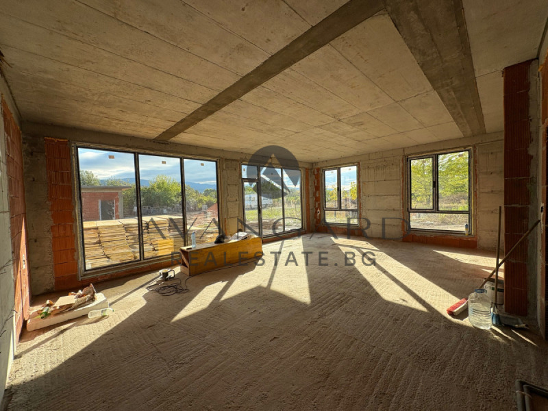 Продава КЪЩА в град Пловдив, Беломорски - 280 кв.м / 349 999 € » 684 538.54 лв., АВАНГАРД РИЪЛ ЕСТЕЙТ