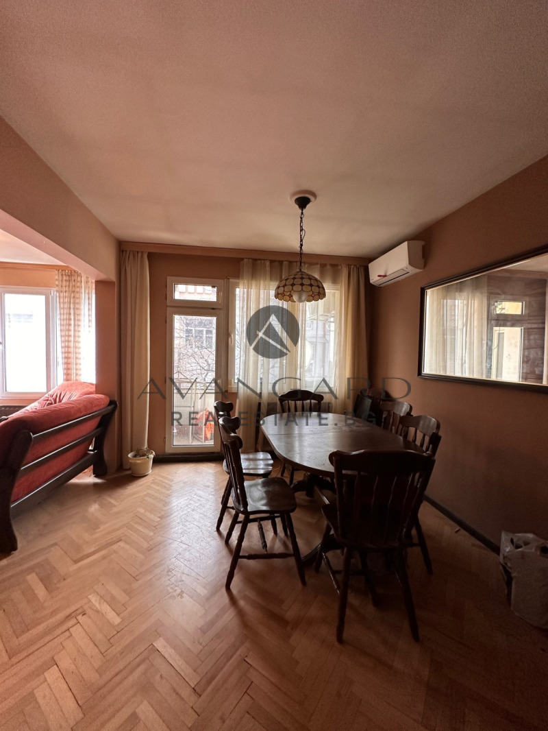 For Sale  3 bedroom Plovdiv , Tsentar , 140 sq.m | 95443423 - image [3]