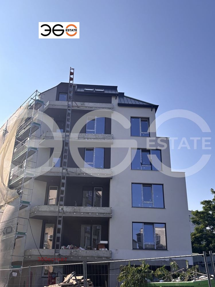 Продава  4-стаен, град Варна, Базар Левски •  232 000 EUR • ID 96813445 — holmes.bg - [1] 