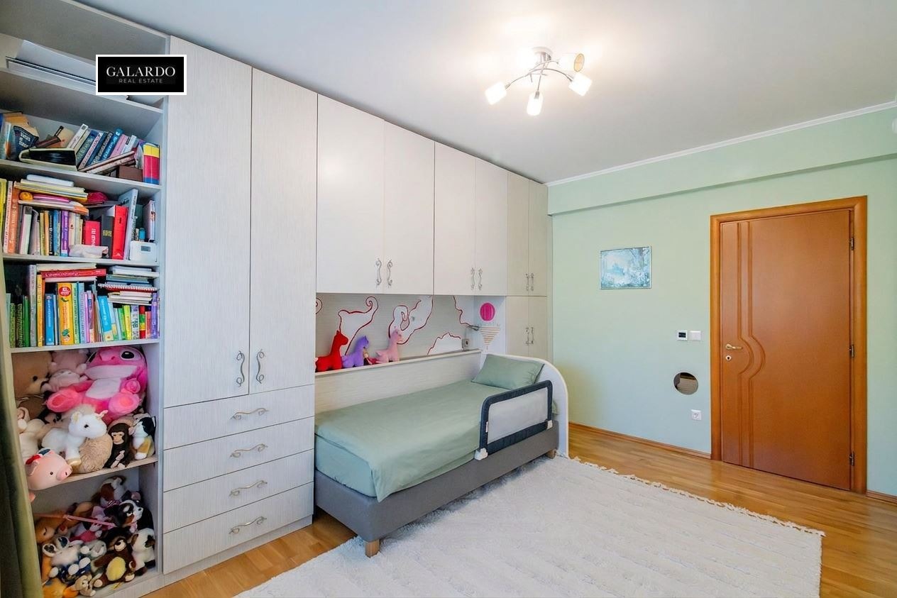 Продава 4-СТАЕН, гр. София, Витоша, снимка 12 - Апартаменти - 56182277