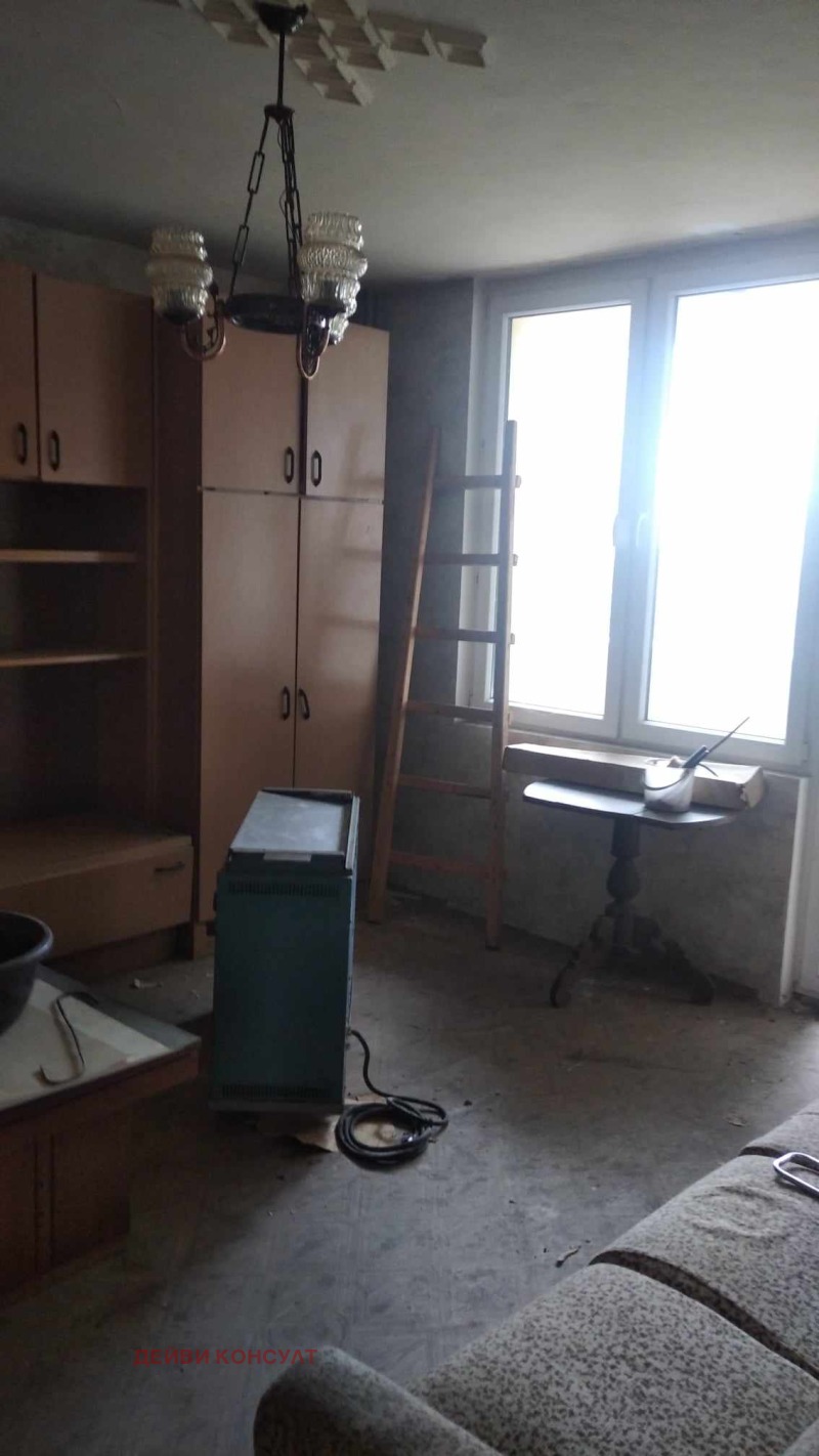 Продава 2-СТАЕН в град Пазарджик, Център - 75 кв.м / 72 000 € » 140 819.76 лв., ДЕЙВИ КОНСУЛТ