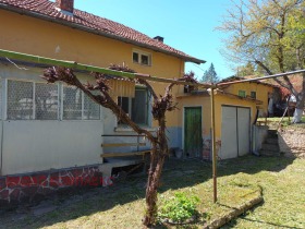 Dům Vlado Tričkov, oblast Sofia 3