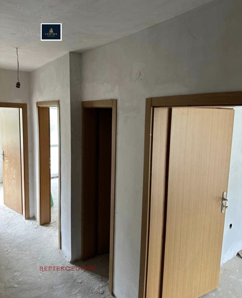 Продава  2-стаен град Габрово , Център , 76 кв.м | 62886397 - изображение [4]