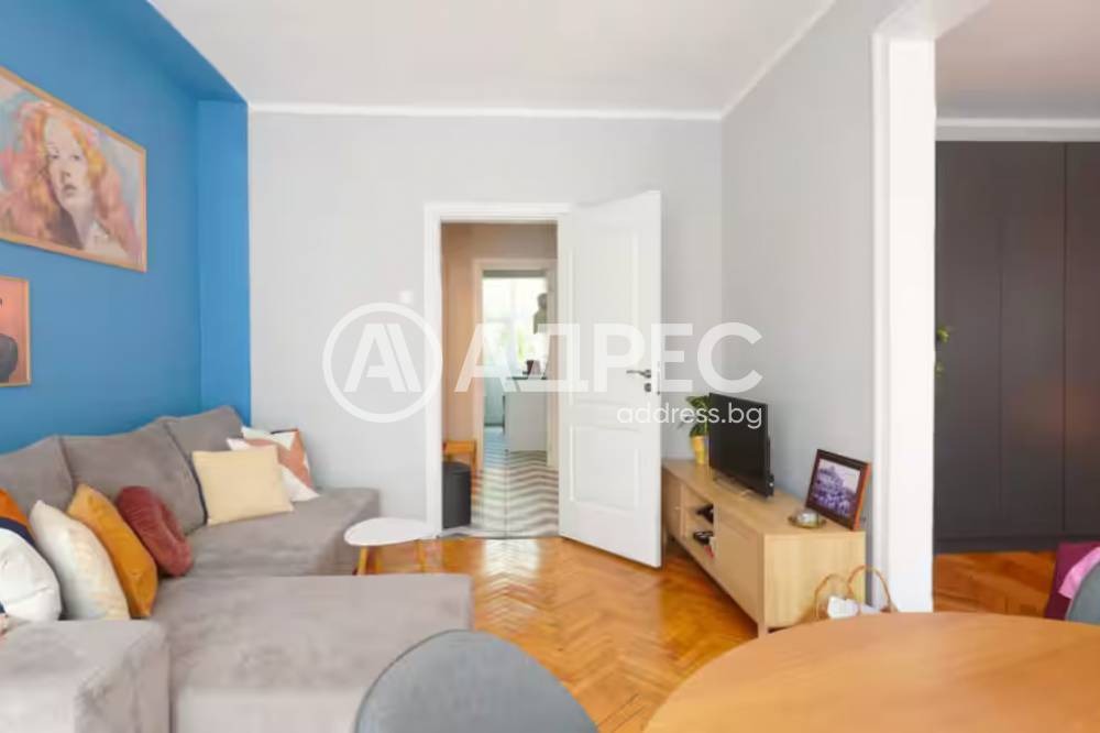 Продава 2-СТАЕН, гр. София, Център, снимка 2 - Апартаменти - 53325993